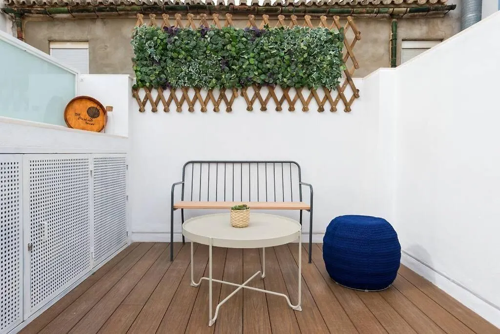 Tgh/ Malaga Center Western Style location